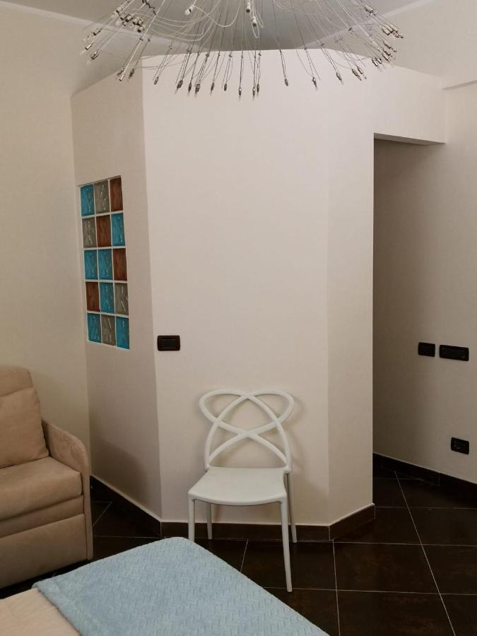 Ferienwohnung La Porta Rossa Vado Ligure Exterior foto